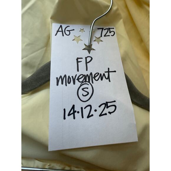 Free People Movement Pants Women's Small Butter Yellow Crop - Picture 3 of 7